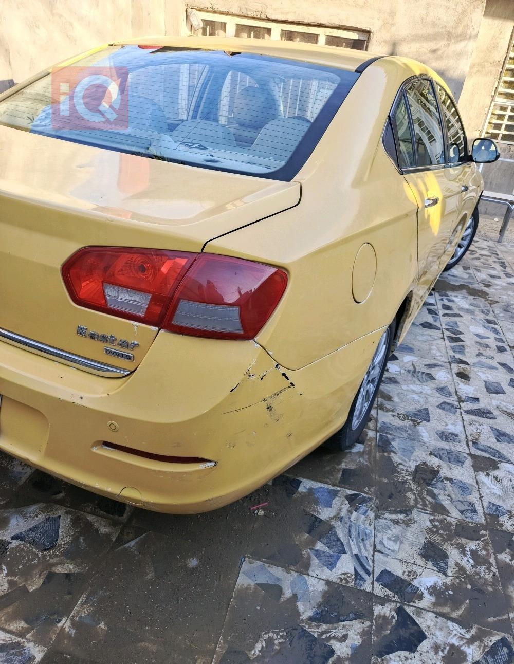 شيري إيستار